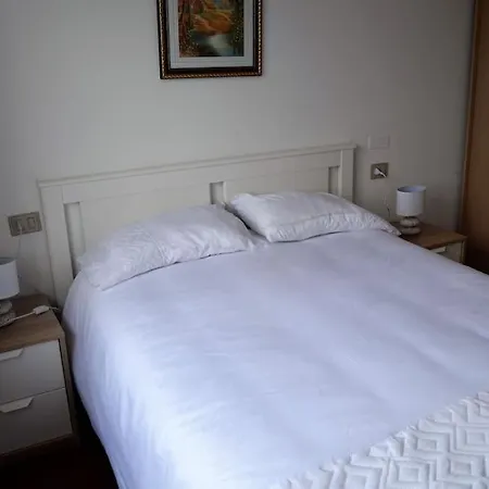 Apartament Precioso De 3 En